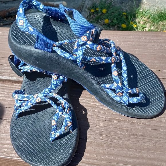 chacos sandals - Picture 1 of 2